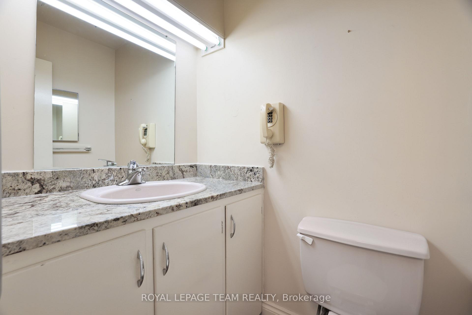 Photo 14 of 17 Kippewa Drive, Ottawa, Dows Lake — HOMEH