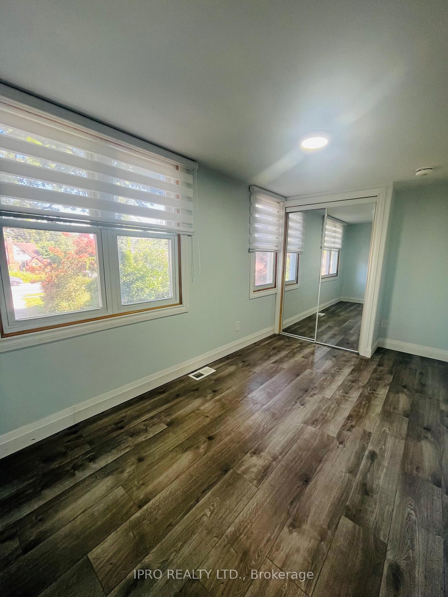 Photo 17 of Unit 1, 210 Speedvale Avenue E, Guelph, Riverside Park — HOMEH