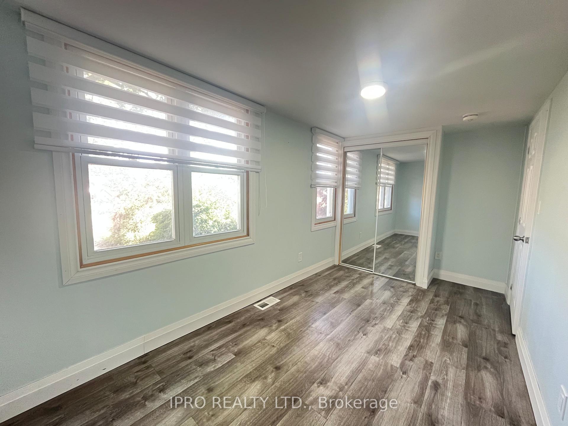 Photo 18 of Unit 1, 210 Speedvale Avenue E, Guelph, Riverside Park — HOMEH