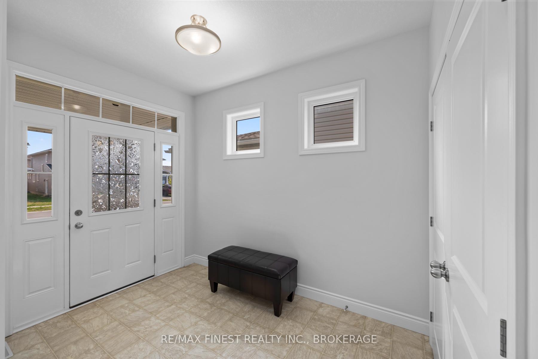 Photo 3 of 609 Gwen Avenue, Kingston, City Northwest — HOMEH