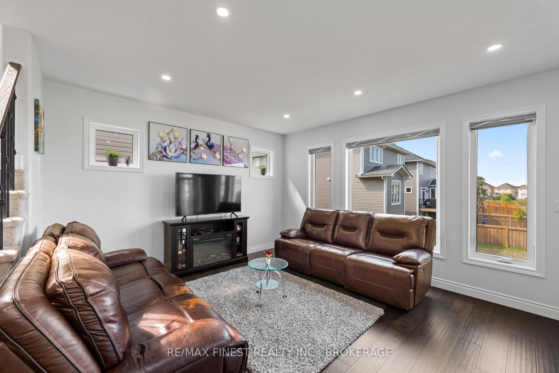 Photo 4 of 609 Gwen Avenue, Kingston, City Northwest — HOMEH