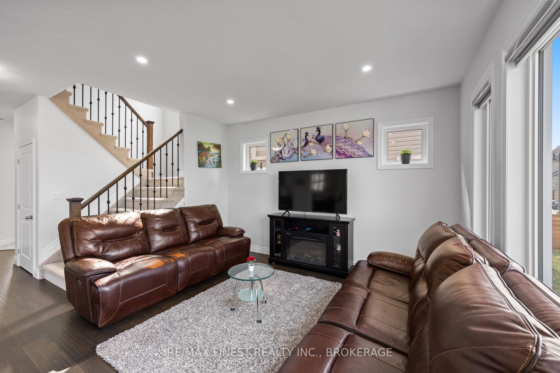 Photo 11 of 609 Gwen Avenue, Kingston, City Northwest — HOMEH