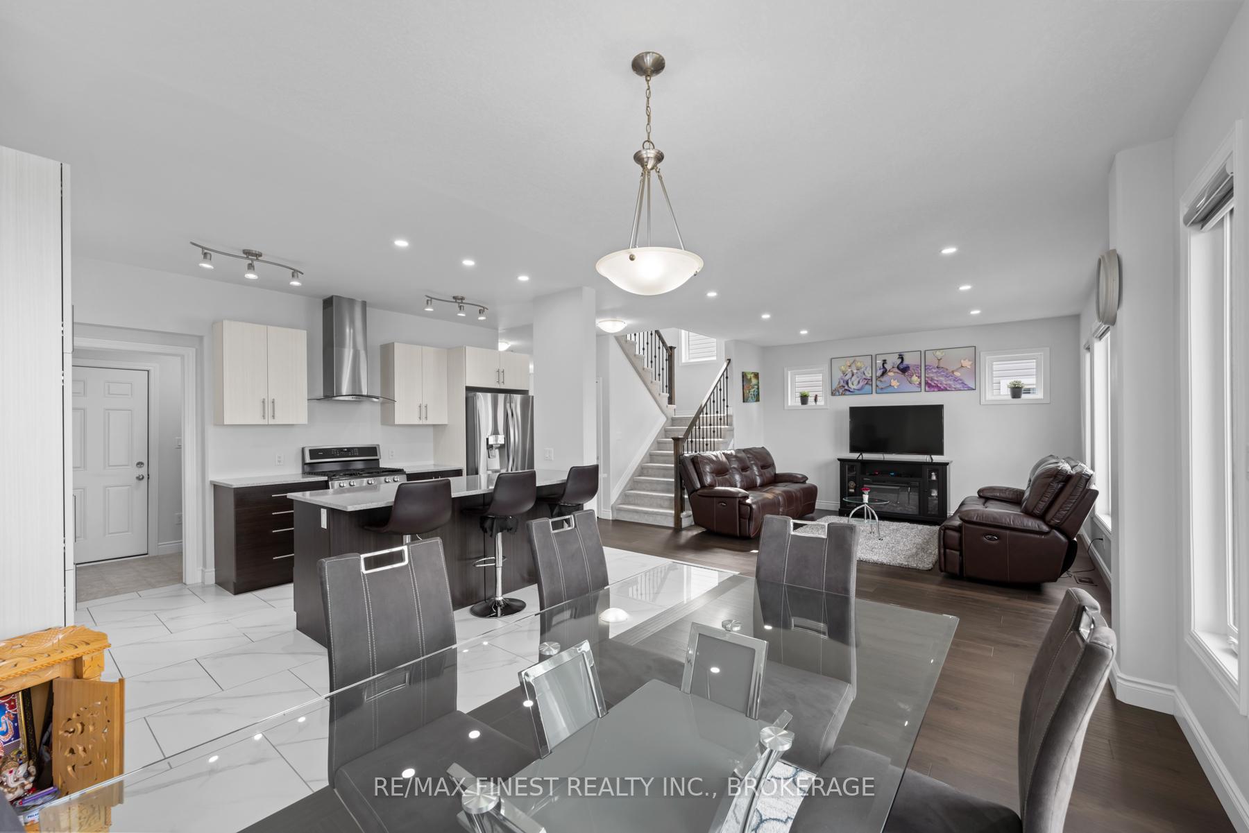 Photo 9 of 609 Gwen Avenue, Kingston, City Northwest — HOMEH