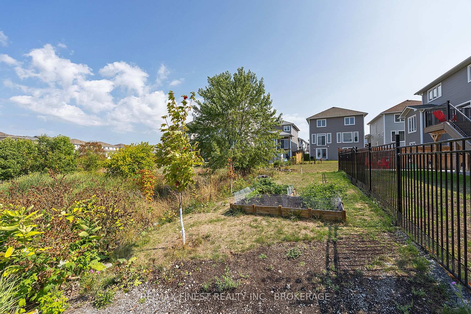 Photo 50 of 609 Gwen Avenue, Kingston, City Northwest — HOMEH