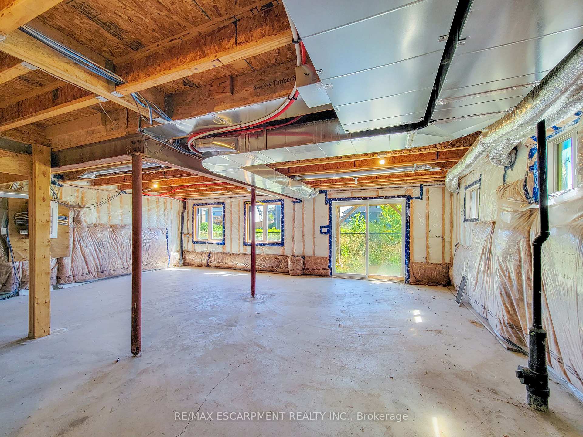 Photo 29 of 241 Vanilla Trail, Thorold, Rolling Meadows — HOMEH