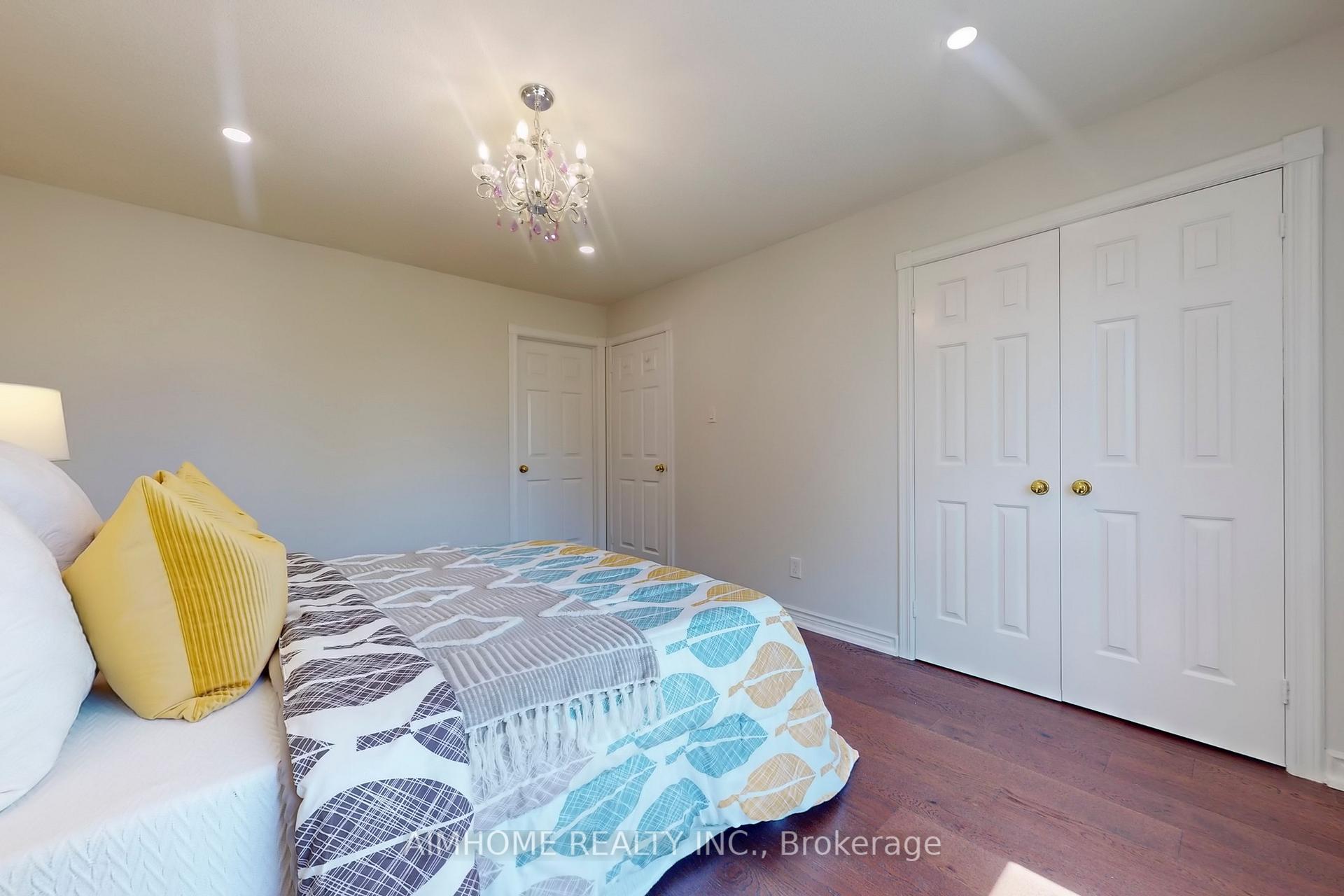 Photo 28 of 24 Tilman Circle, Markham, Markham Village — HOMEH