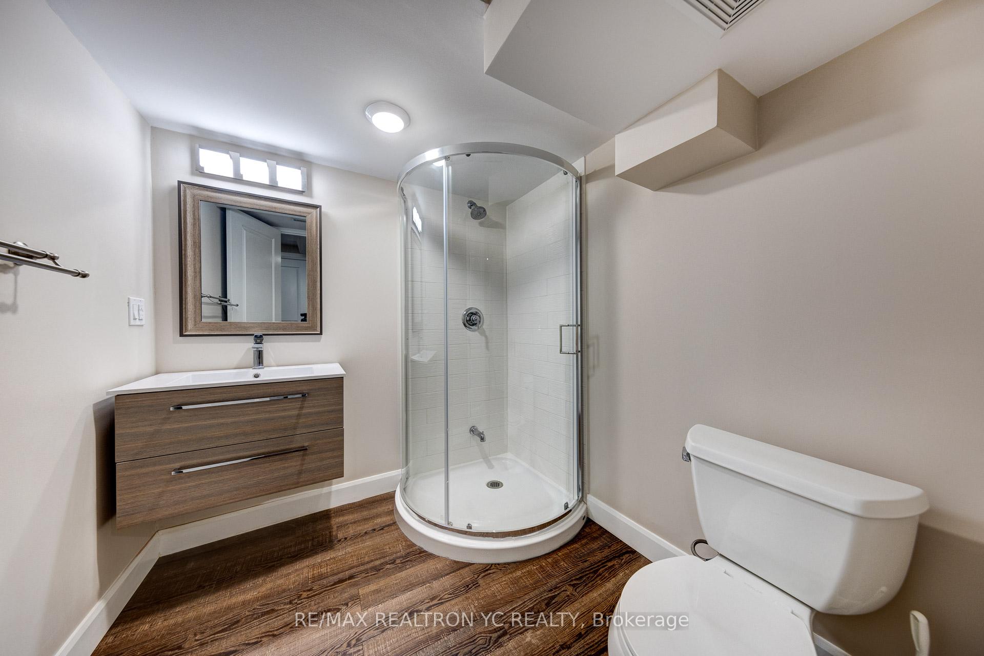 Photo 30 of 11 Carrier Crescent, Vaughan, Patterson — HOMEH