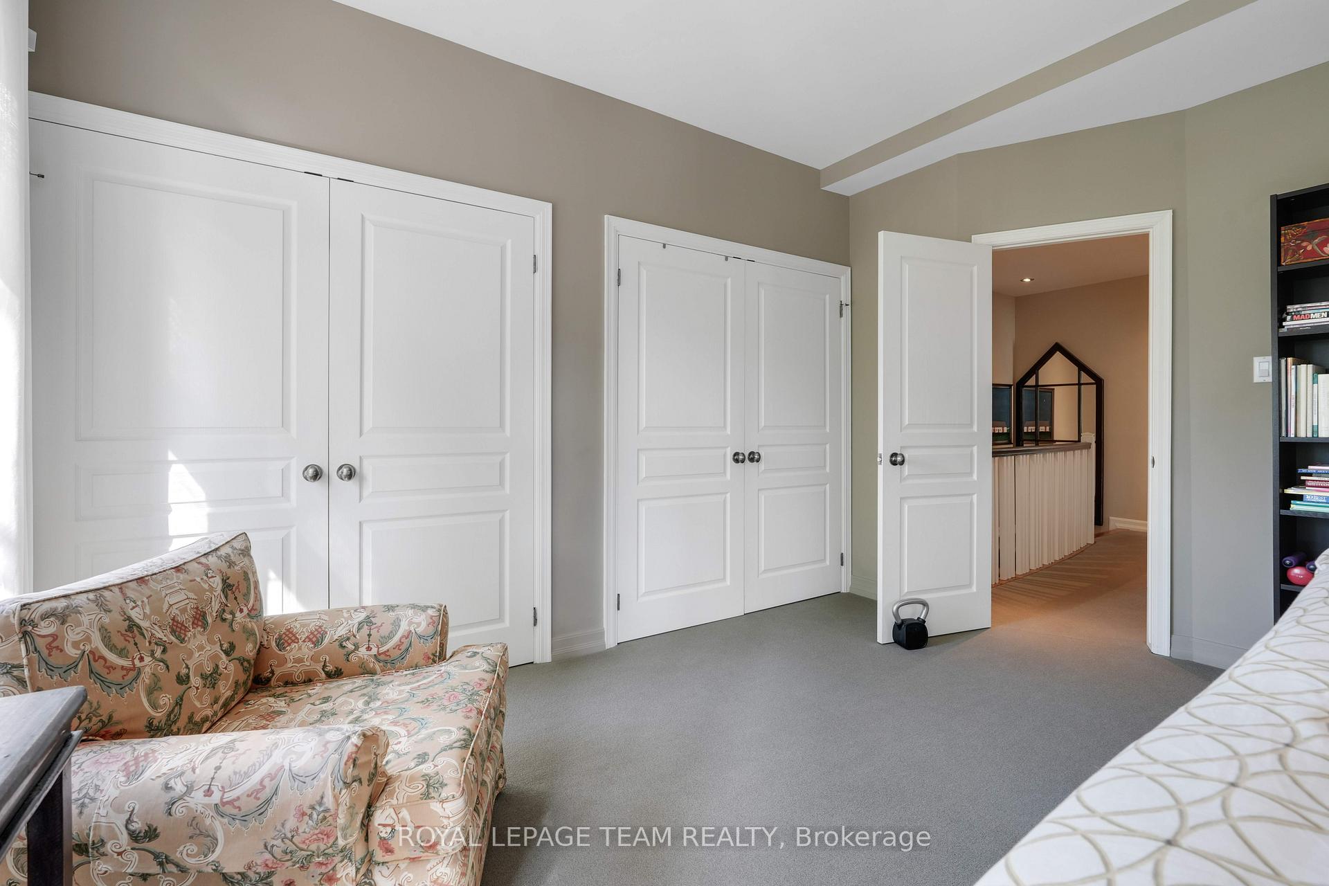 Photo 32 of 201 Clearview Avenue, Ottawa, Westboro North — HOMEH