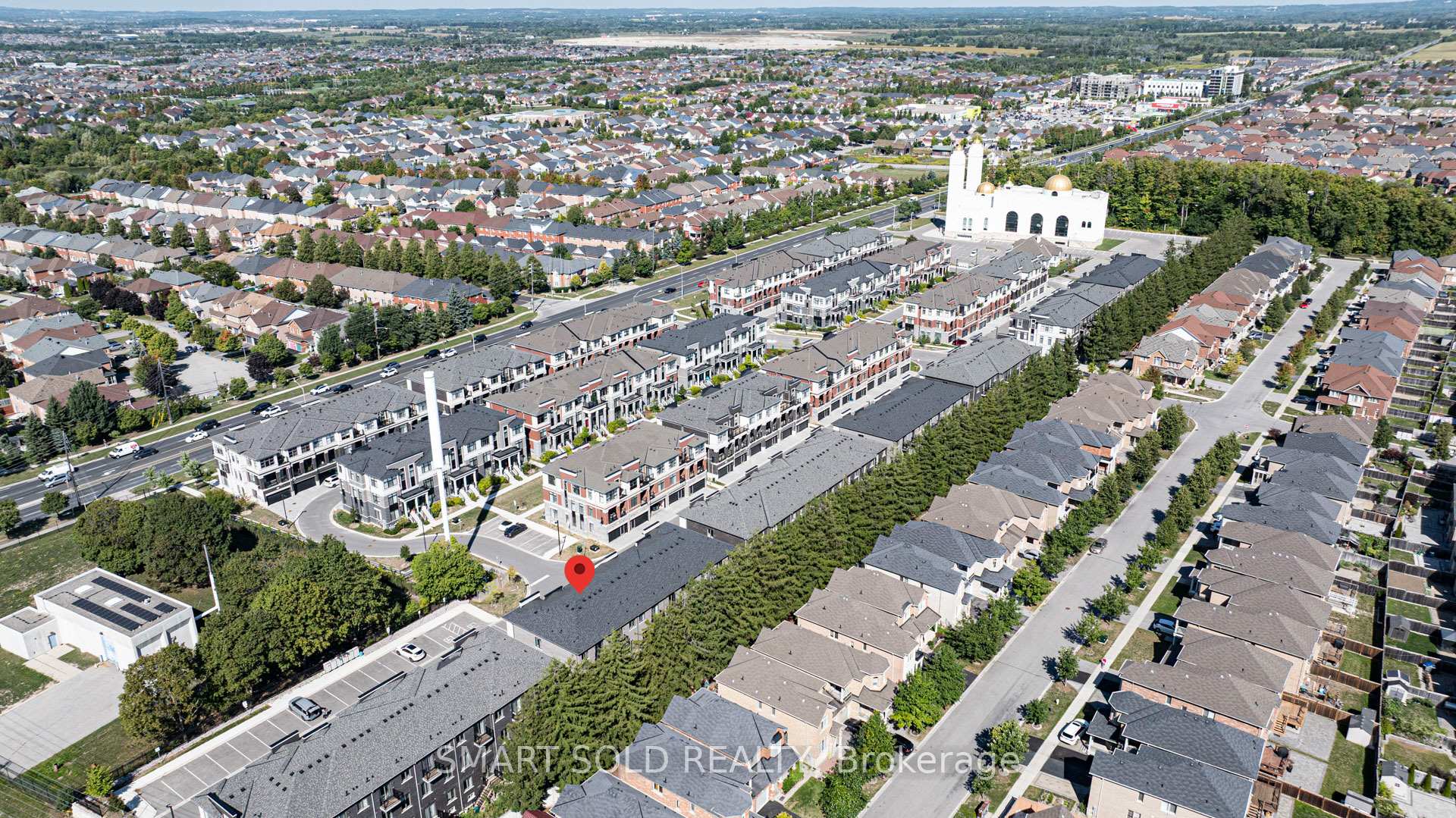 Photo 2 of 17 Armillo Place, Markham, Wismer — HOMEH