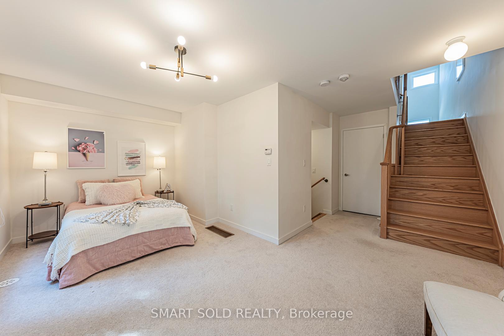 Photo 33 of 17 Armillo Place, Markham, Wismer — HOMEH