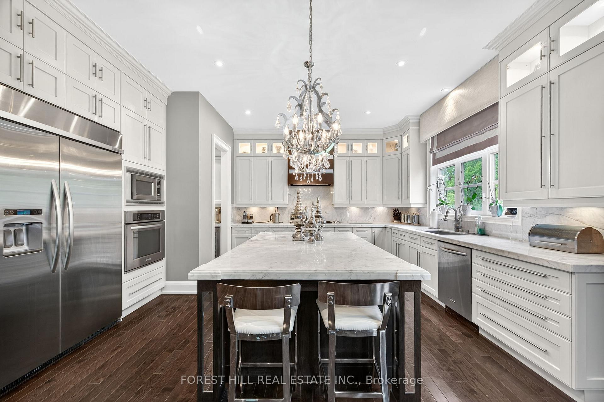 Photo 13 of 71 Woodvalley Crescent, Vaughan, Patterson — HOMEH