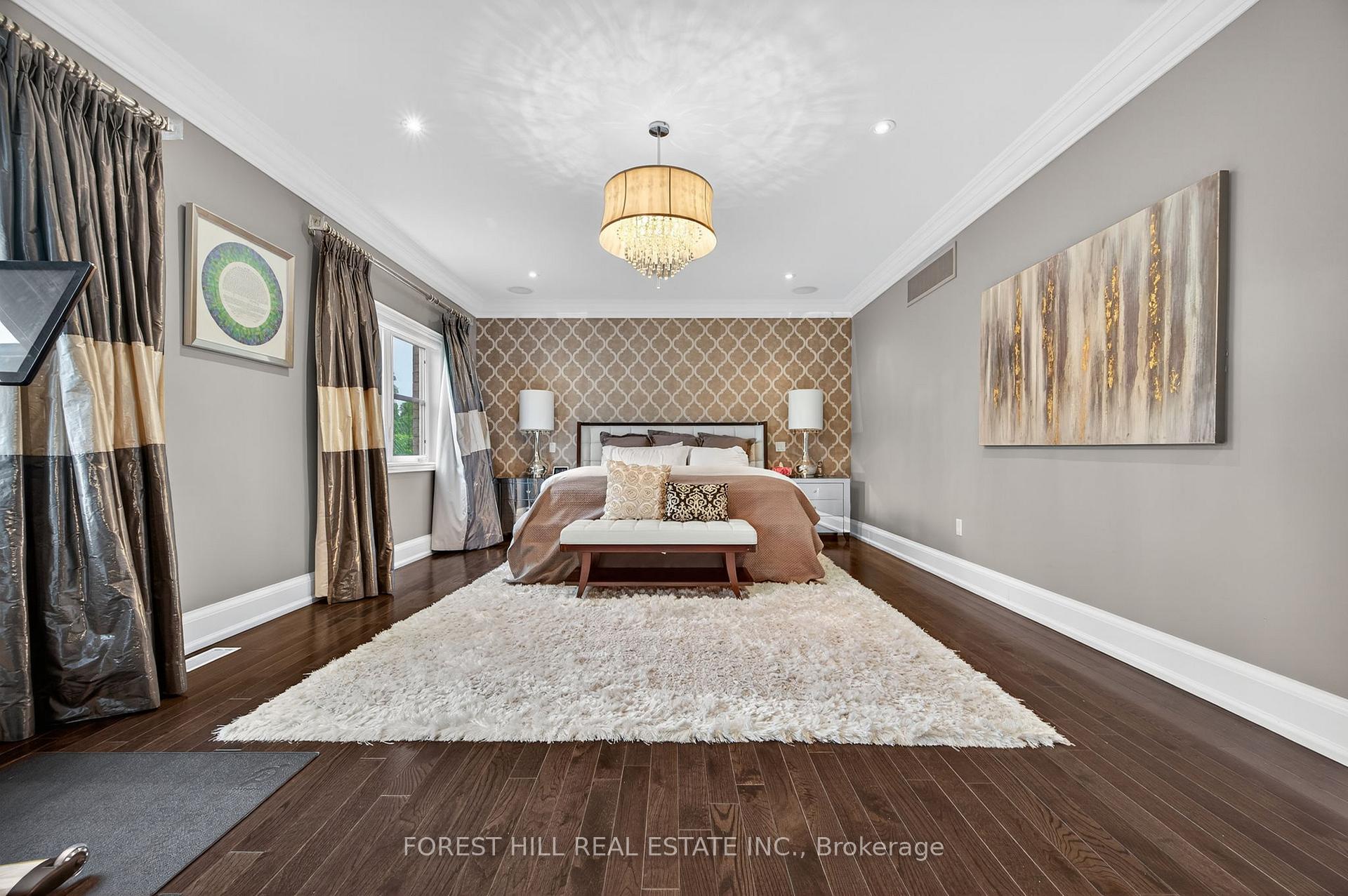 Photo 26 of 71 Woodvalley Crescent, Vaughan, Patterson — HOMEH