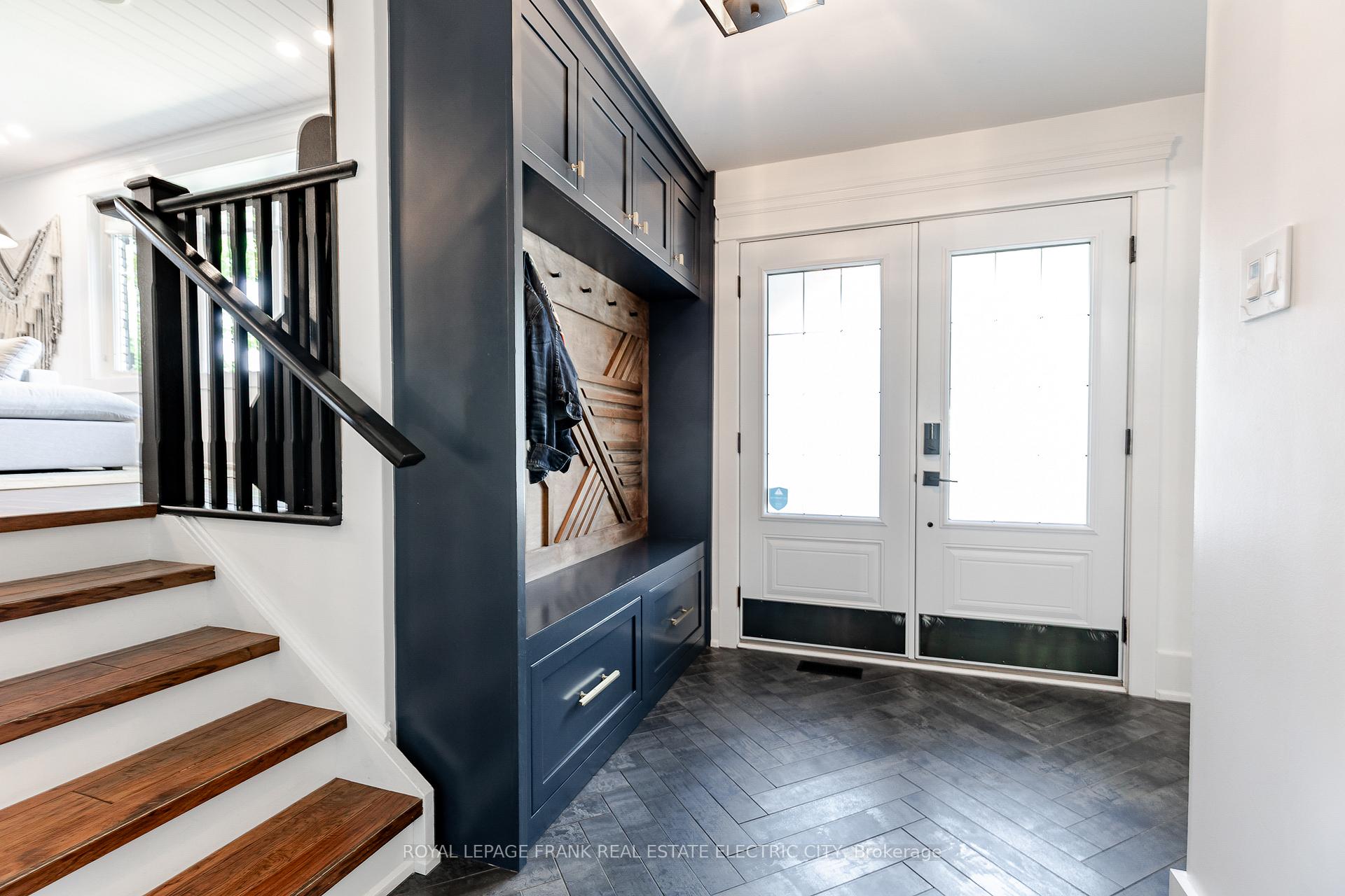 Photo 8 of 1255 Bridle Drive, Peterborough, Monaghan Ward 2 — HOMEH