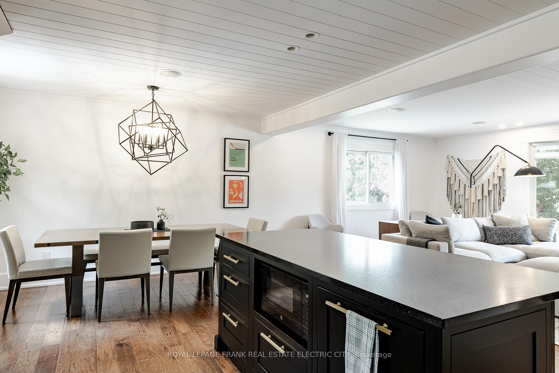 Photo 42 of 1255 Bridle Drive, Peterborough, Monaghan Ward 2 — HOMEH