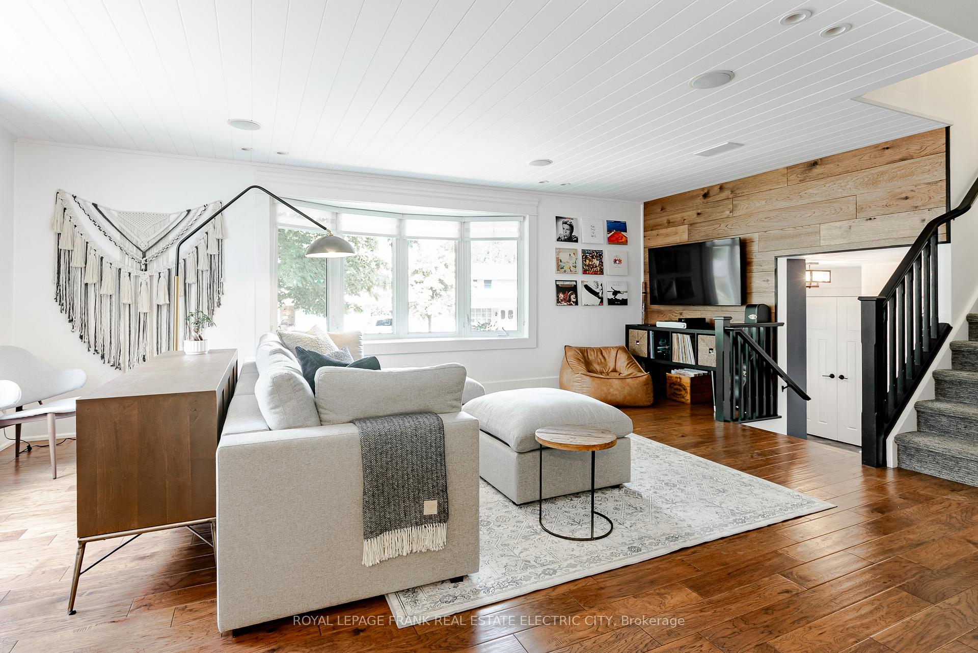 Photo 24 of 1255 Bridle Drive, Peterborough, Monaghan Ward 2 — HOMEH