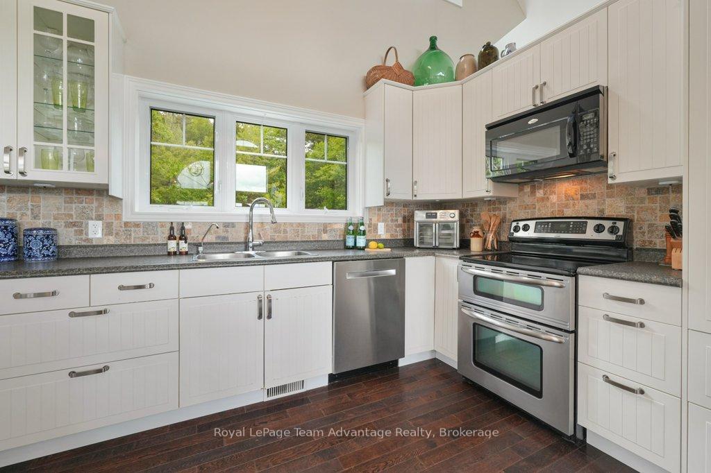 Photo 18 of 39 Big Sound Road, McDougall — HOMEH