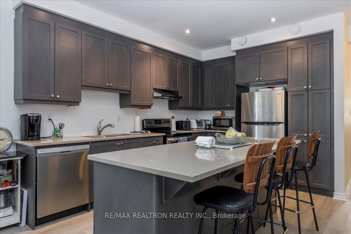 Photo 16 of 2948 Murphy Place, Innisfil, Alcona — HOMEH