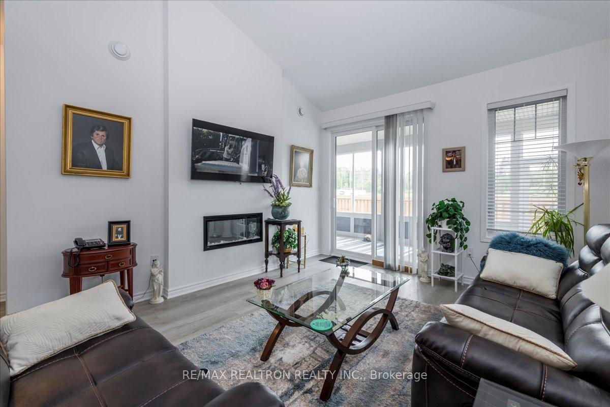 Photo 2 of 2948 Murphy Place, Innisfil, Alcona — HOMEH