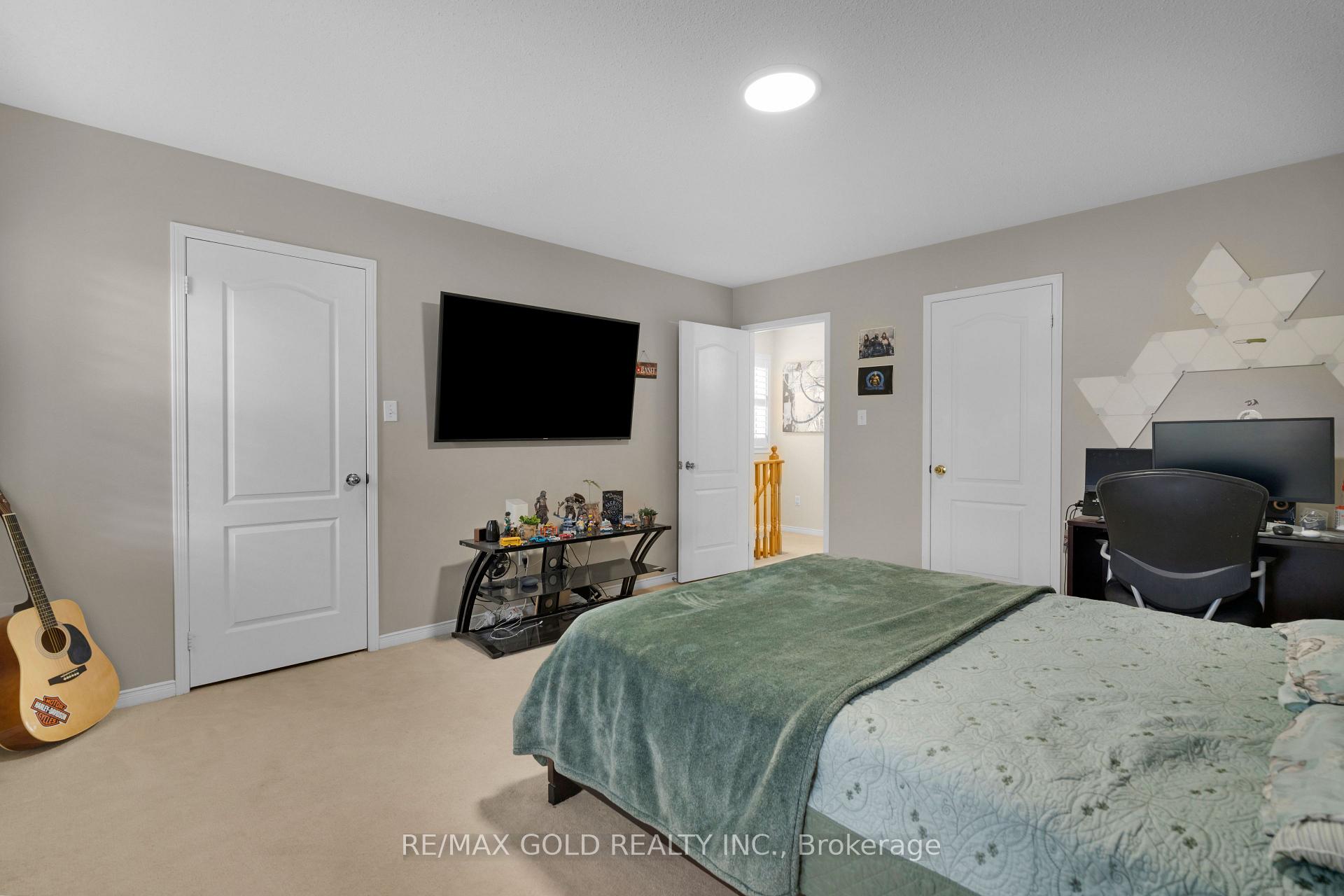 Photo 15 of 29 Sand Cherry Crescent, Brampton, Sandringham-Wellington — HOMEH