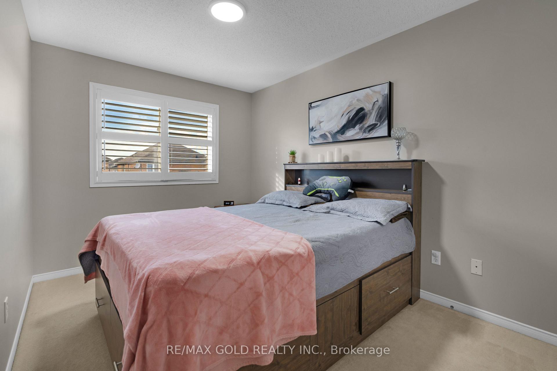 Photo 16 of 29 Sand Cherry Crescent, Brampton, Sandringham-Wellington — HOMEH