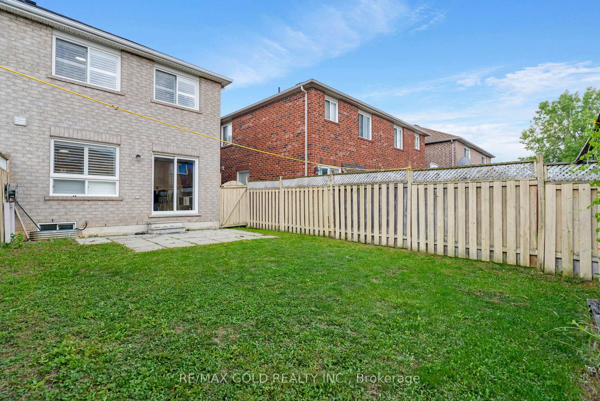 Photo 23 of 29 Sand Cherry Crescent, Brampton, Sandringham-Wellington — HOMEH
