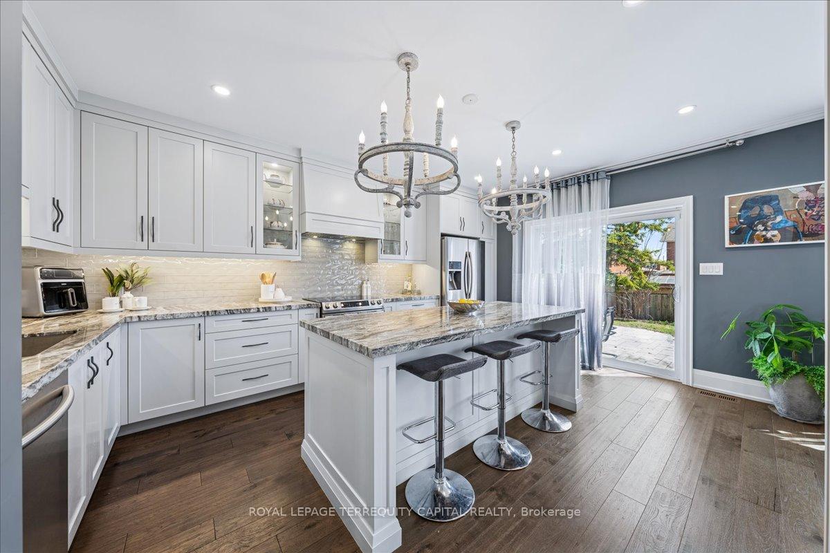Photo 27 of 140 Patna Crescent, Vaughan, Maple — HOMEH