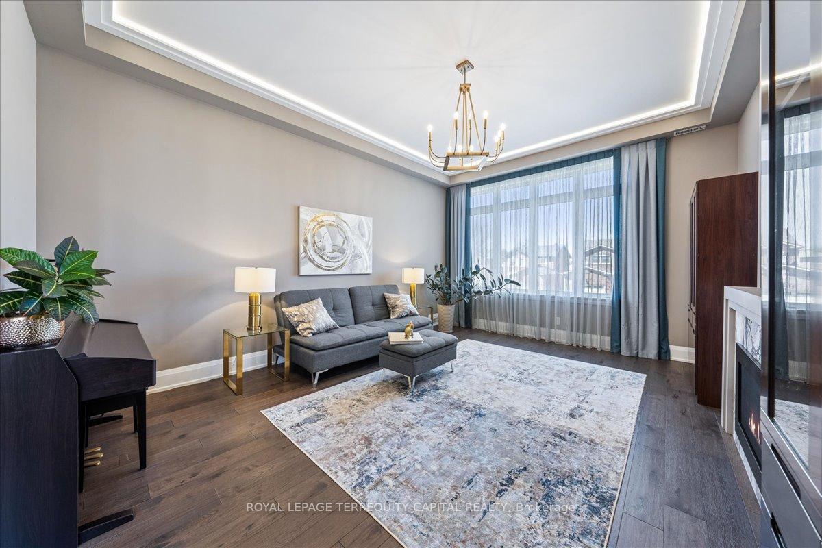 Photo 33 of 140 Patna Crescent, Vaughan, Maple — HOMEH