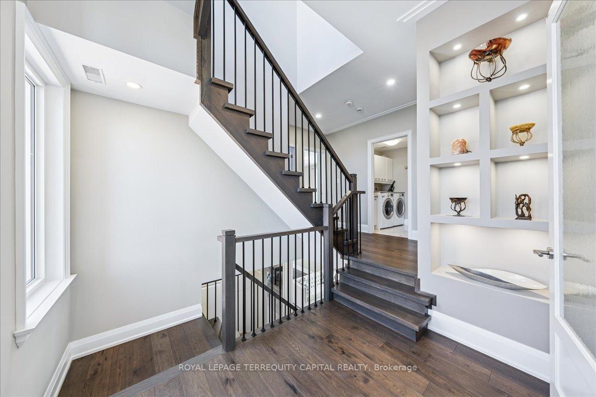 Photo 17 of 140 Patna Crescent, Vaughan, Maple — HOMEH