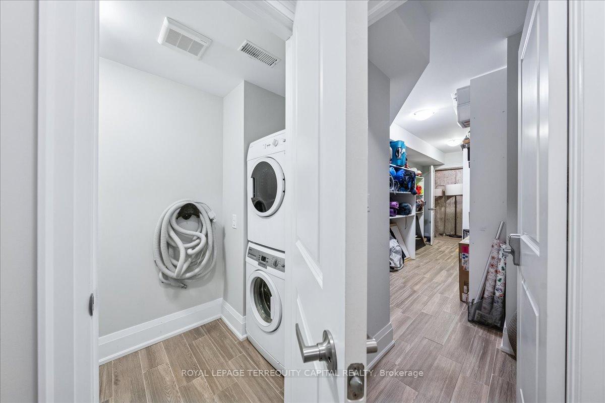 Photo 40 of 140 Patna Crescent, Vaughan, Maple — HOMEH