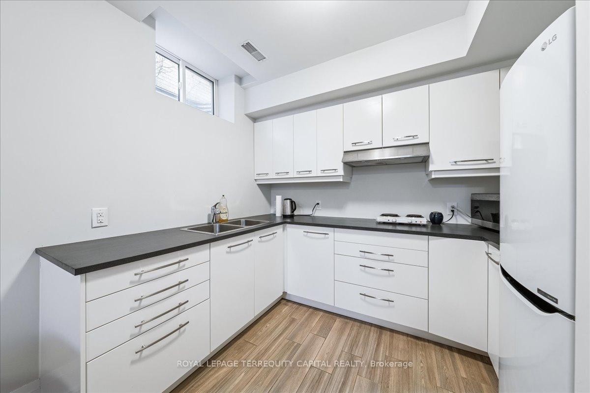Photo 43 of 140 Patna Crescent, Vaughan, Maple — HOMEH