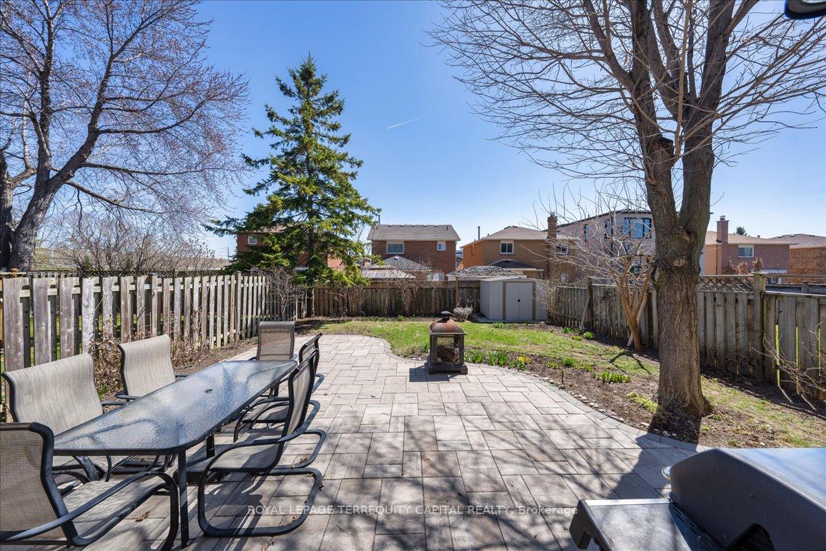 Photo 45 of 140 Patna Crescent, Vaughan, Maple — HOMEH