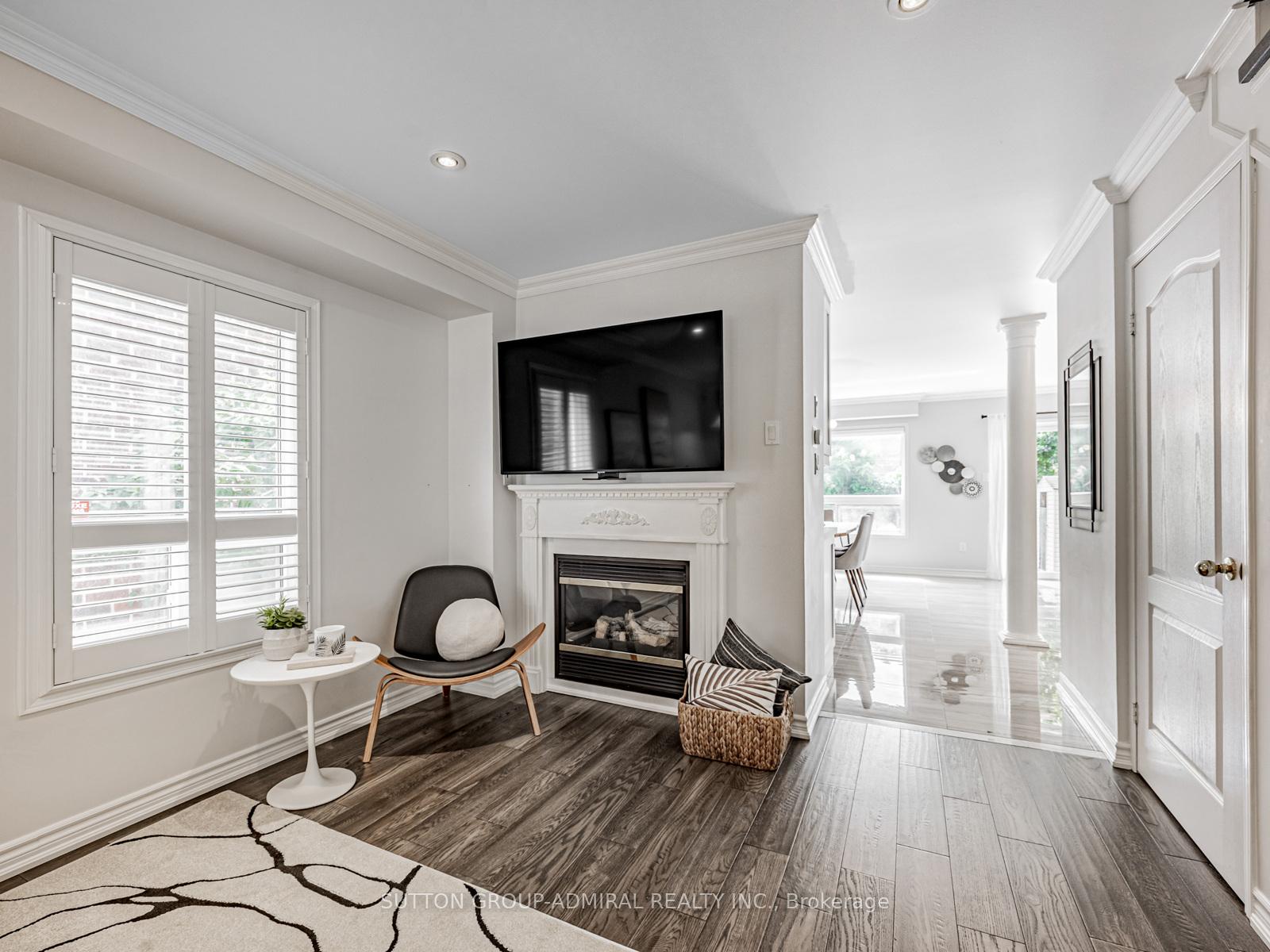 Photo 8 of 242 Everett Street, Markham, Wismer — HOMEH