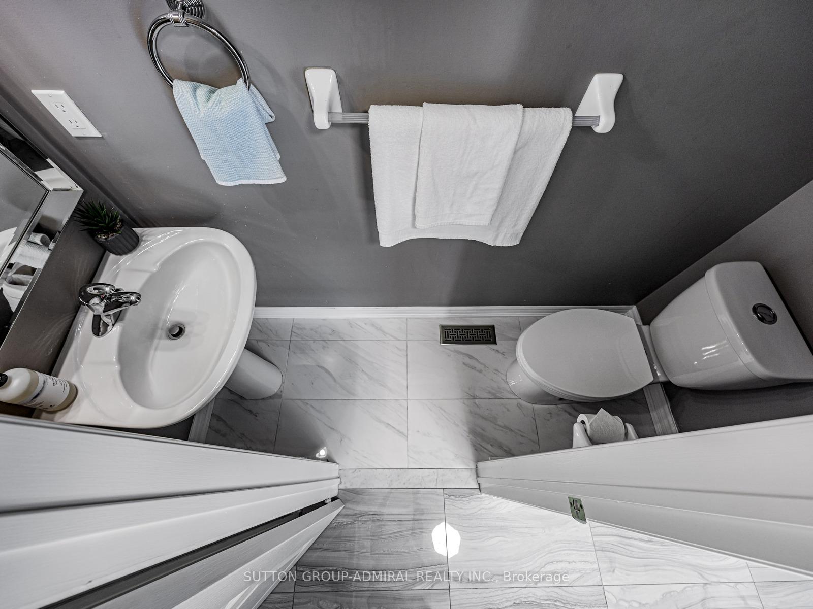 Photo 7 of 242 Everett Street, Markham, Wismer — HOMEH
