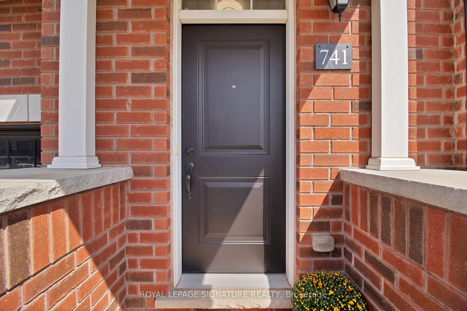 Photo 5 of 741 Banks Crescent, Milton, Willmott — HOMEH
