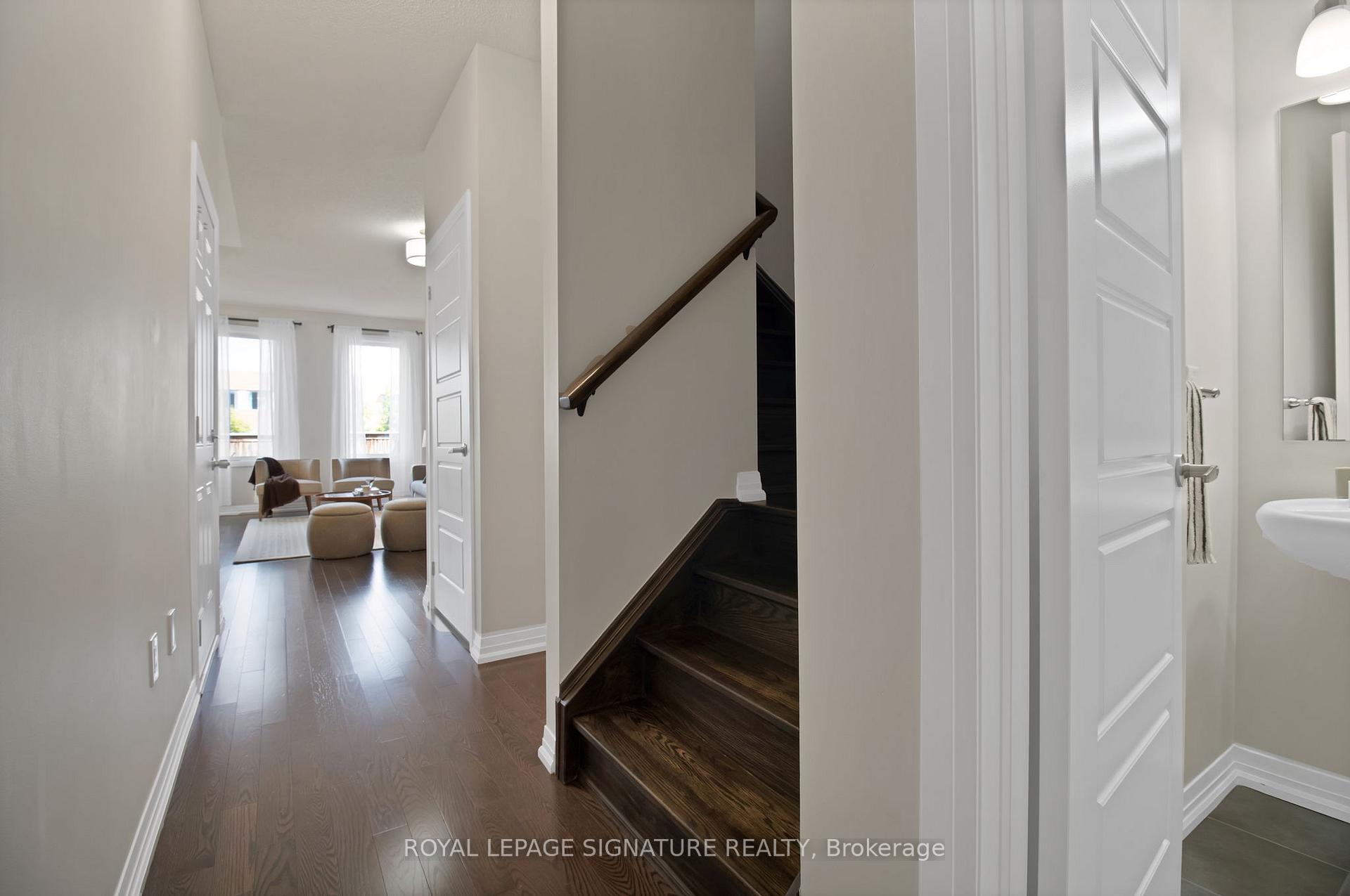 Photo 12 of 741 Banks Crescent, Milton, Willmott — HOMEH