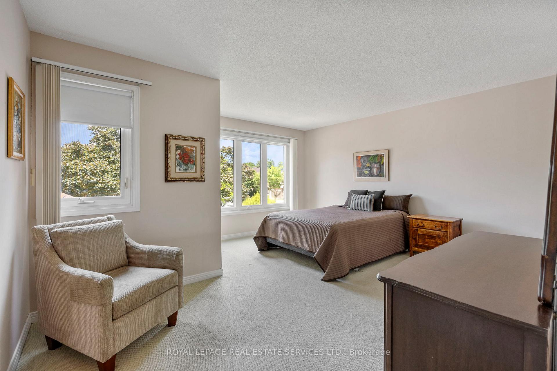 Photo 13 of 119 Heatherton Way, Vaughan, Crestwood-Springfarm-Yorkhill — HOMEH