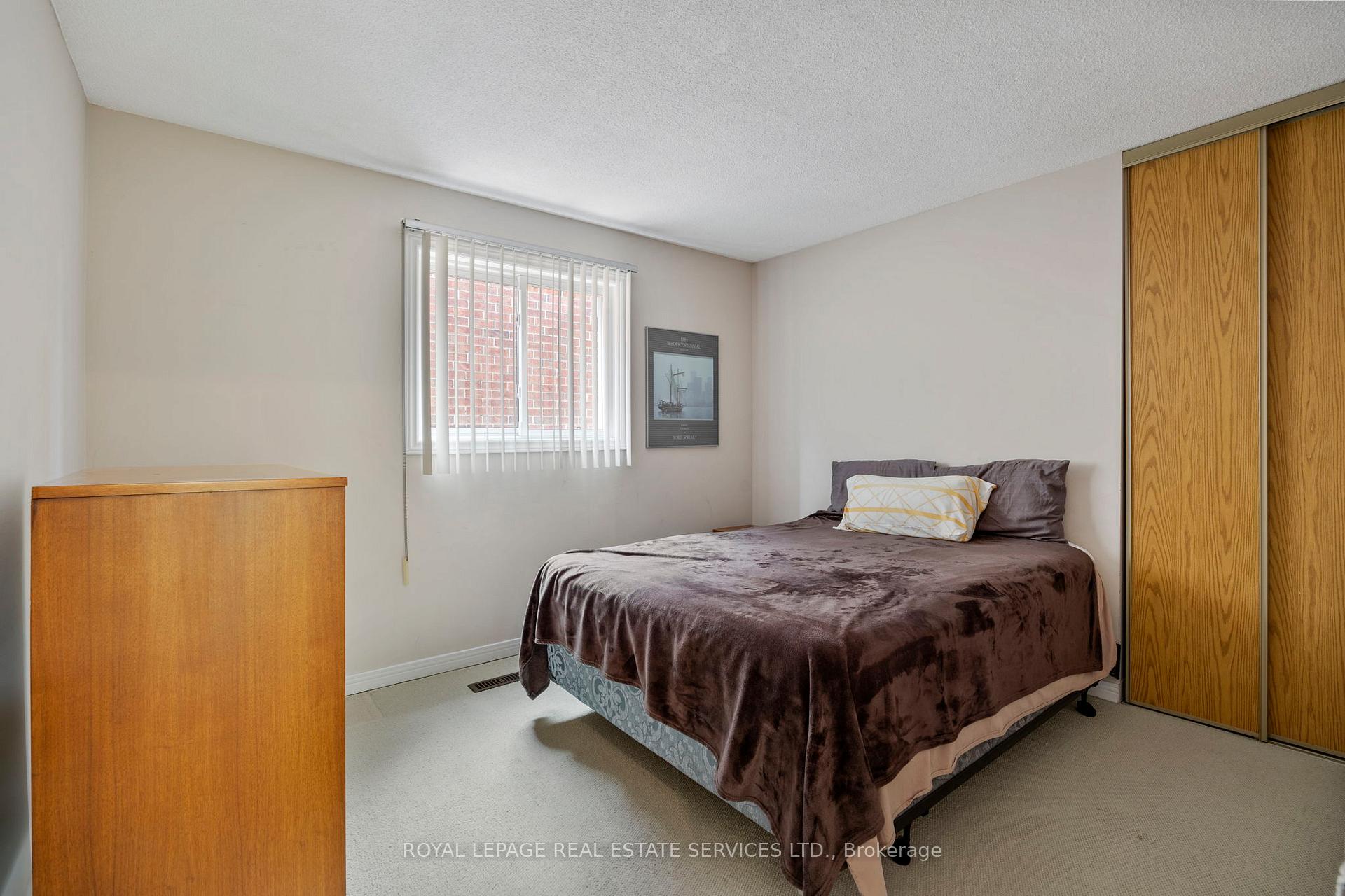 Photo 22 of 119 Heatherton Way, Vaughan, Crestwood-Springfarm-Yorkhill — HOMEH