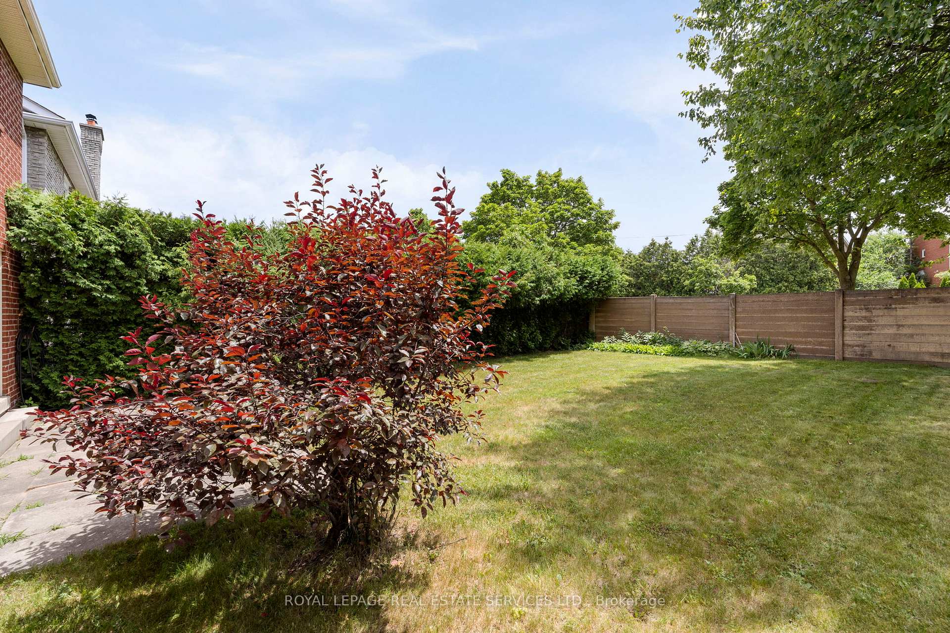 Photo 27 of 119 Heatherton Way, Vaughan, Crestwood-Springfarm-Yorkhill — HOMEH