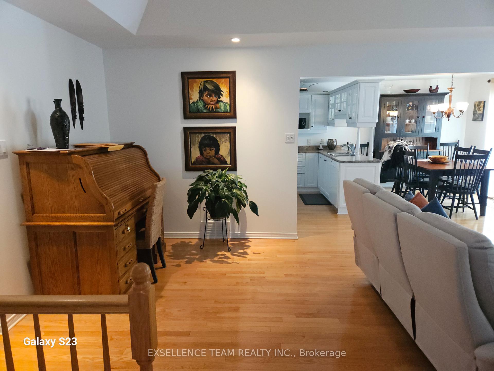 Photo 11 of 2177 Concorde Avenue, Cornwall — HOMEH