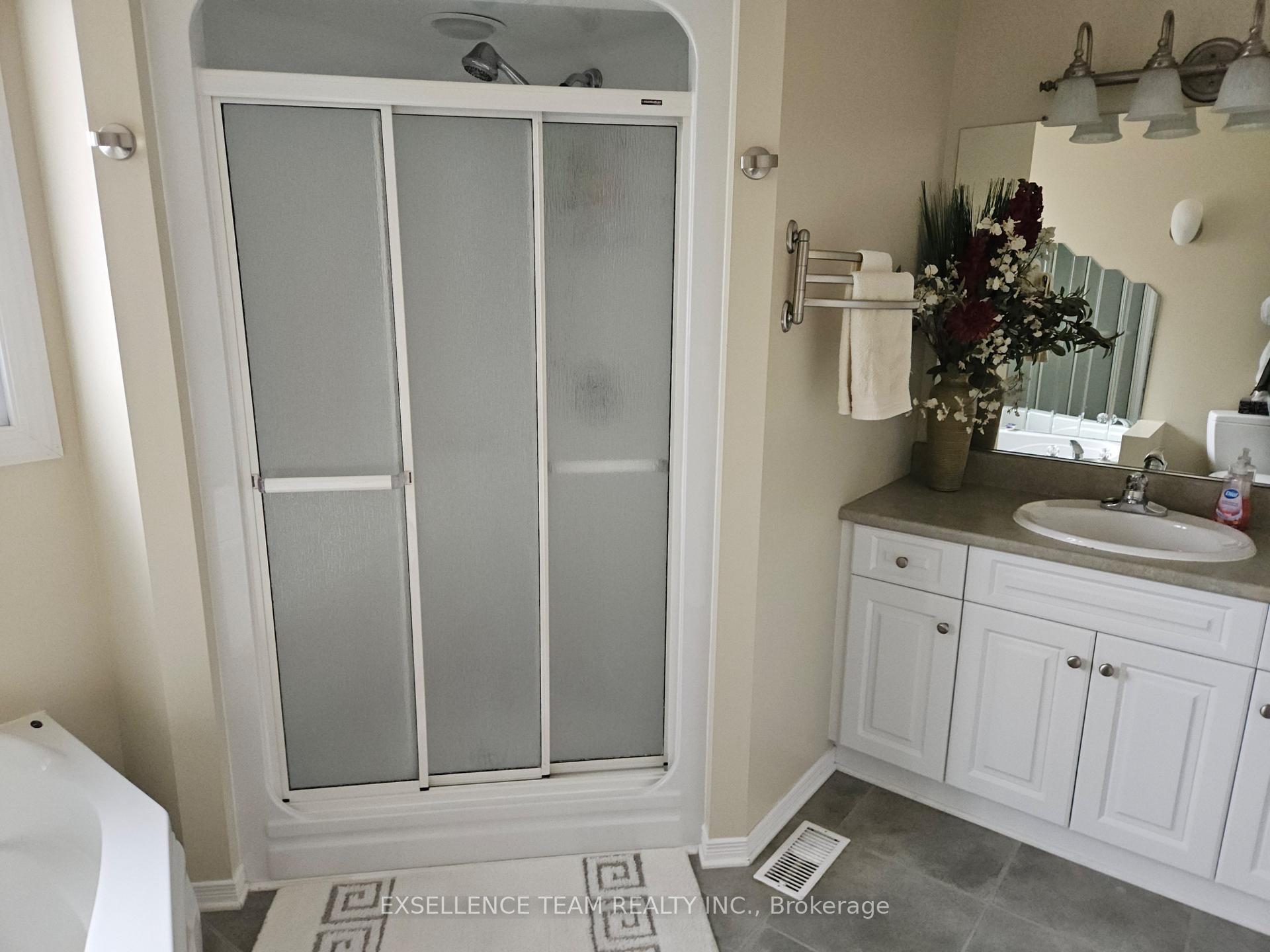 Photo 21 of 2177 Concorde Avenue, Cornwall — HOMEH