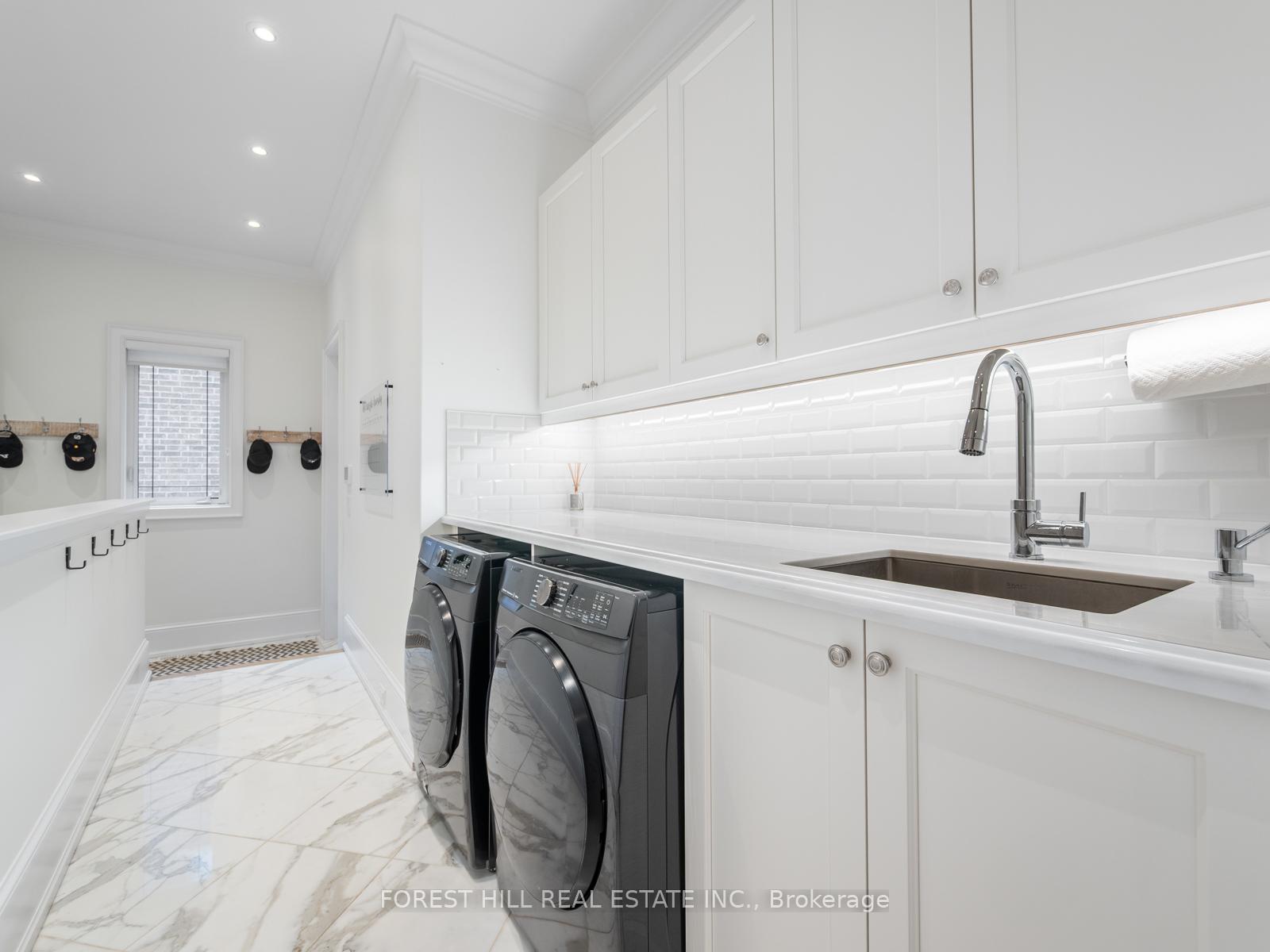 Photo 20 of 142 Farrell Road, Vaughan, Patterson — HOMEH