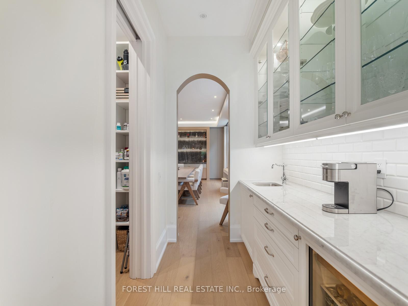 Photo 13 of 142 Farrell Road, Vaughan, Patterson — HOMEH