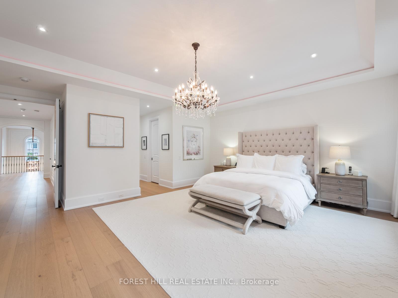 Photo 16 of 142 Farrell Road, Vaughan, Patterson — HOMEH