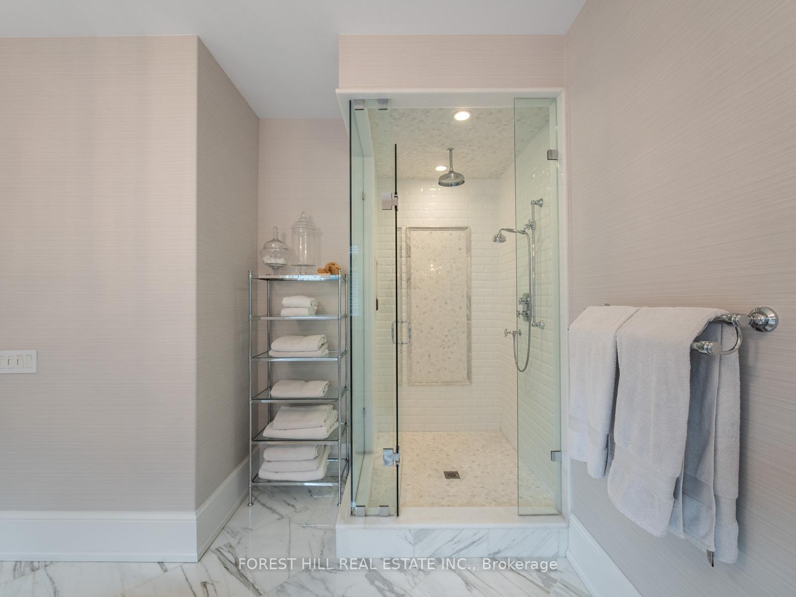 Photo 22 of 142 Farrell Road, Vaughan, Patterson — HOMEH