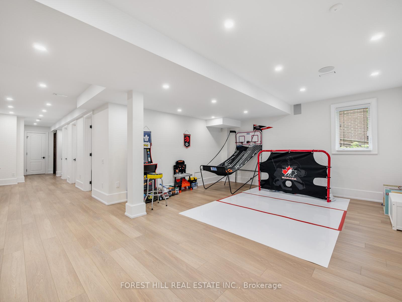 Photo 35 of 142 Farrell Road, Vaughan, Patterson — HOMEH