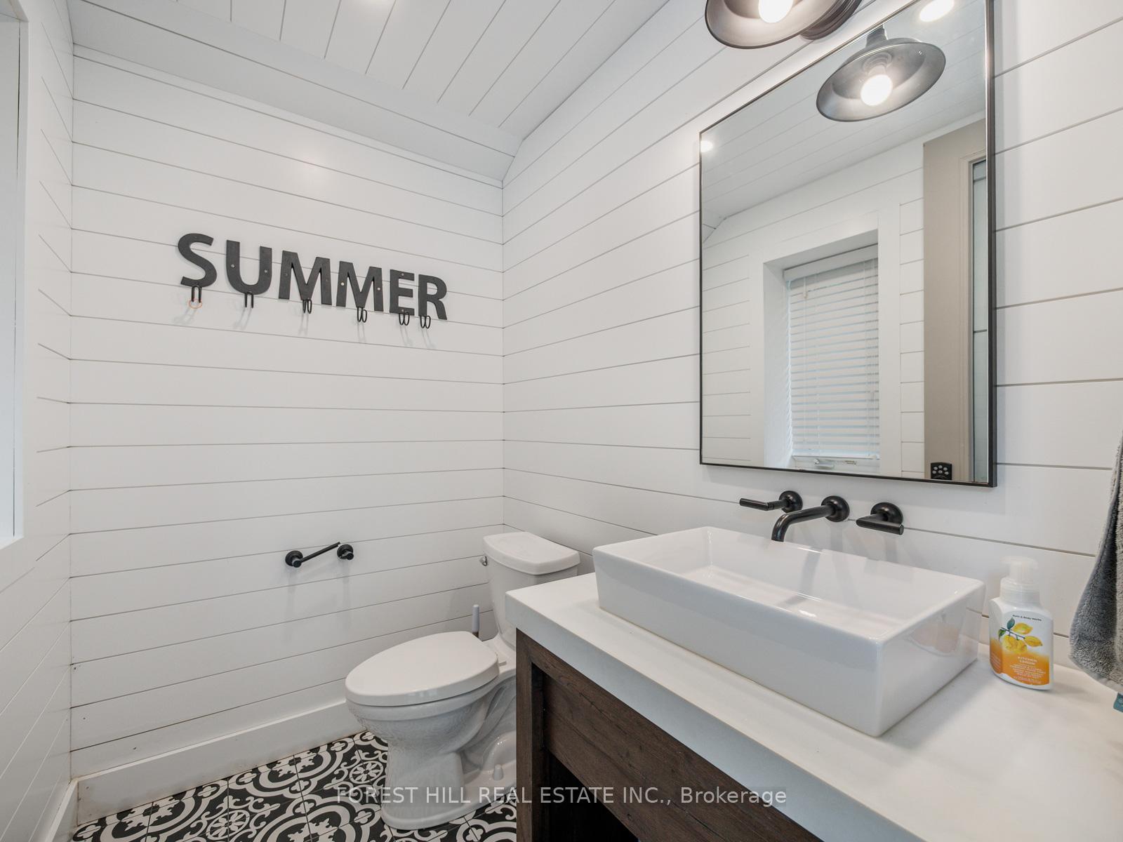 Photo 42 of 142 Farrell Road, Vaughan, Patterson — HOMEH