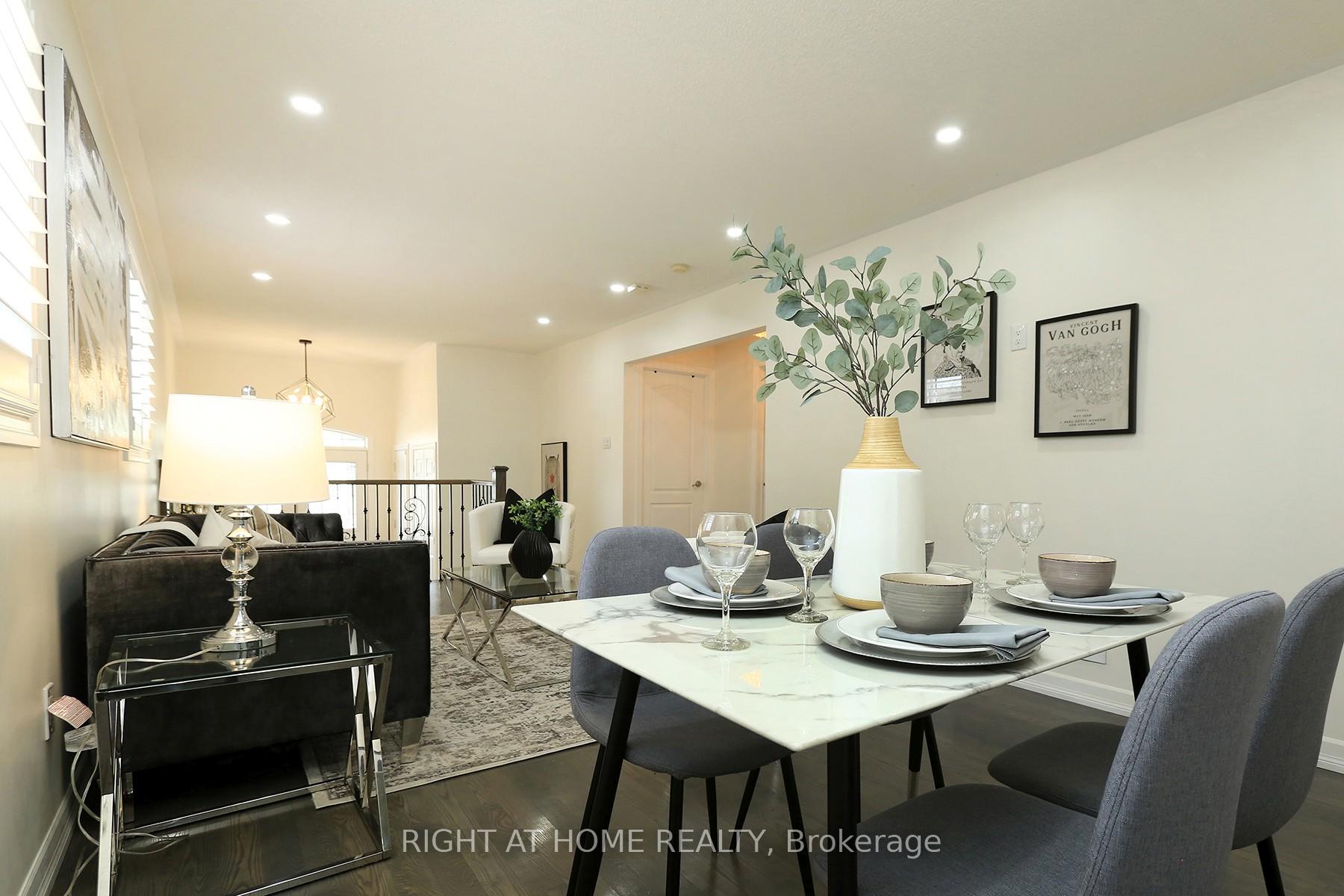 Photo 23 of 28 Legend Lane W, Brampton, Fletcher's Creek Village — HOMEH