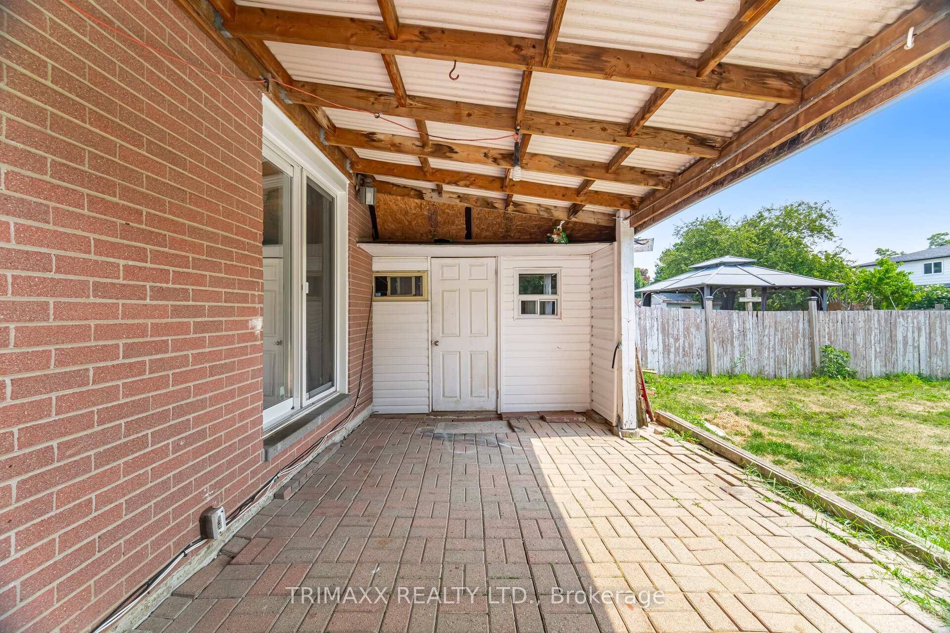 Photo 36 of 111 Folkstone Crescent, Brampton, Southgate — HOMEH