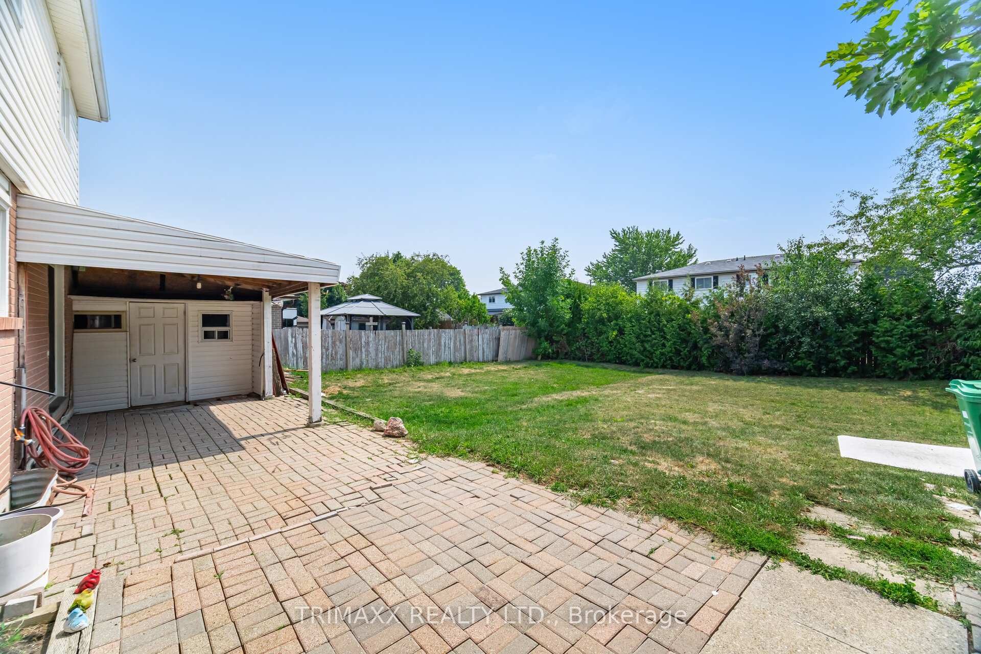 Photo 45 of 111 Folkstone Crescent, Brampton, Southgate — HOMEH