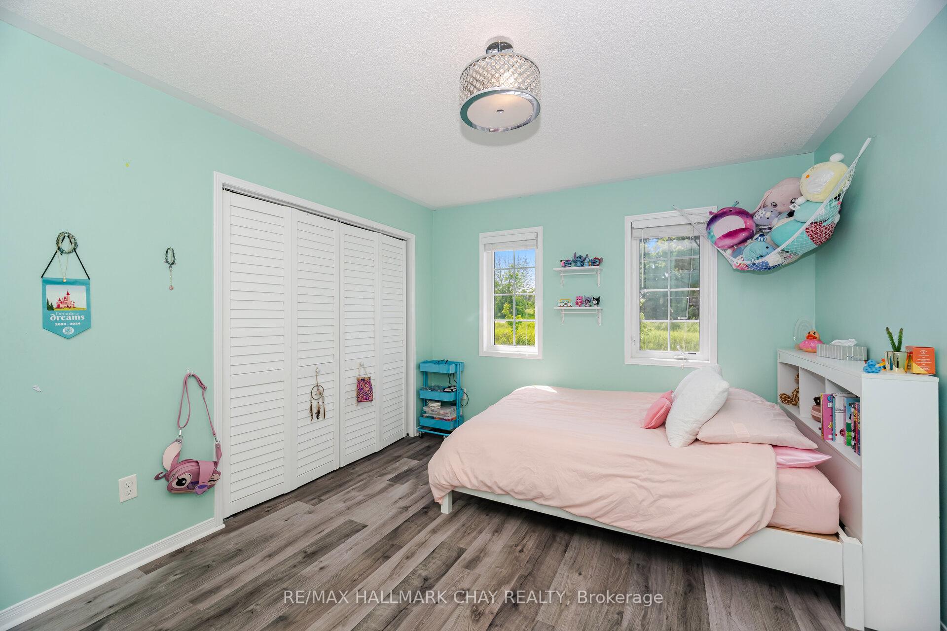 Photo 40 of 114 Cauthers Crescent, New Tecumseth, Alliston — HOMEH